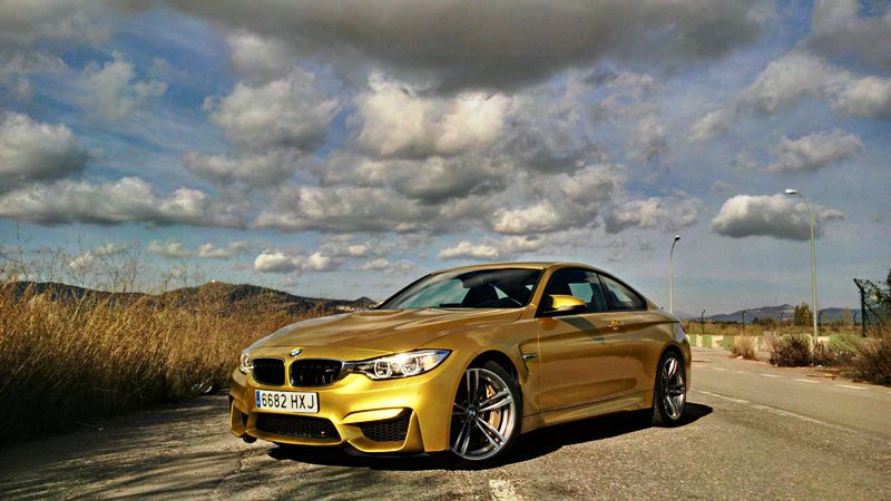 BMW M4 - Foto: www.luxury360.es